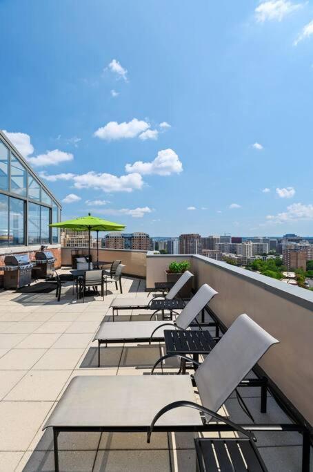 Incredible Apartment With Rooftop In Pentagon City Arlington Exteriér fotografie